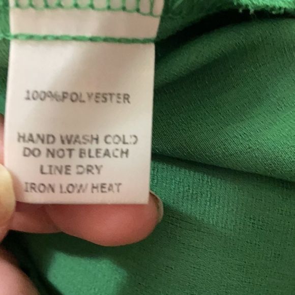 ee:some Sleeveless top - Picture 5 of 5